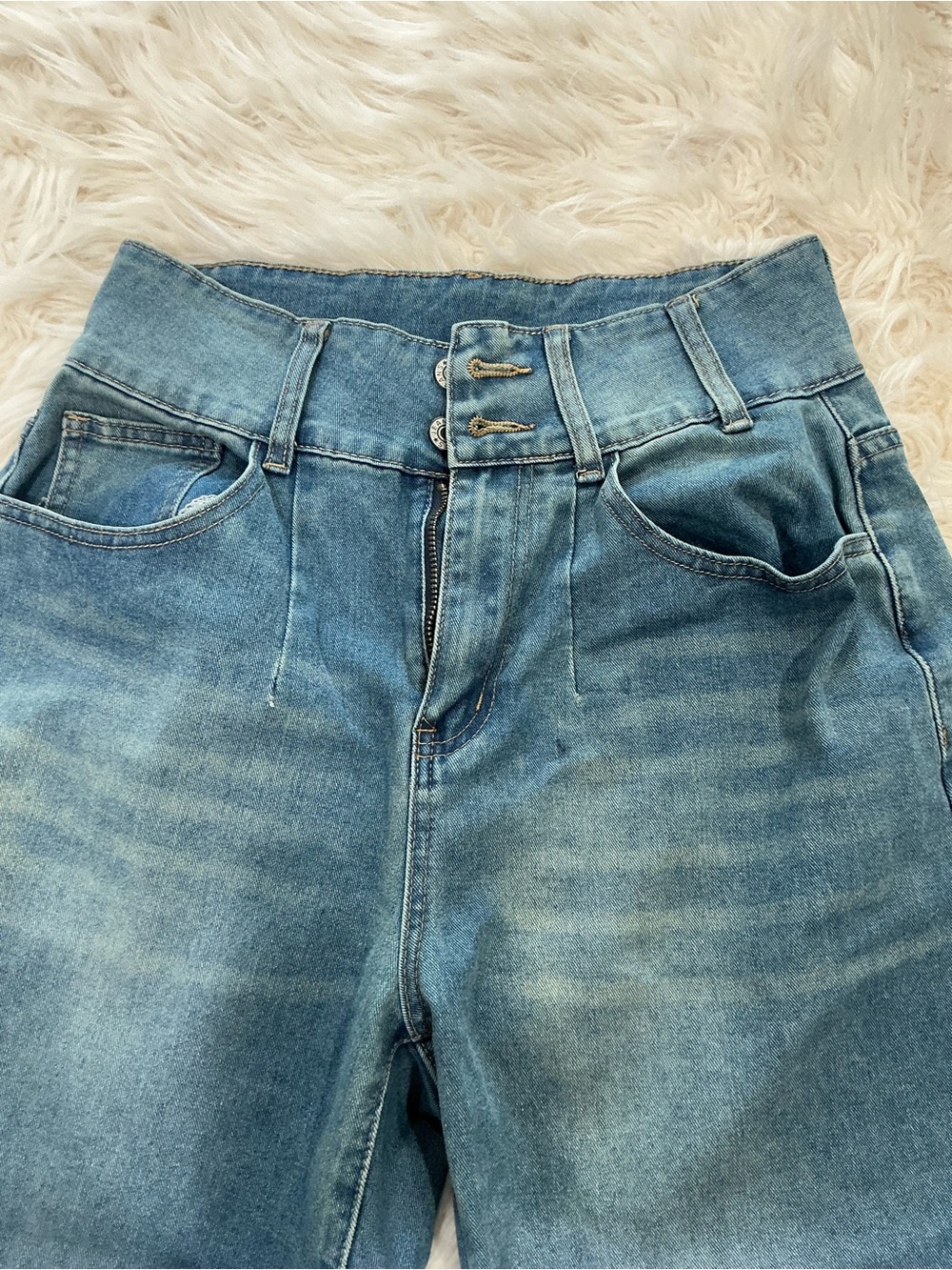 Wide-Leg Blue Women's Jeans - Casual Comfort - Picture 2 of 5